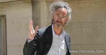 Secretive Palantir lifts veil before Wall Street stock sale