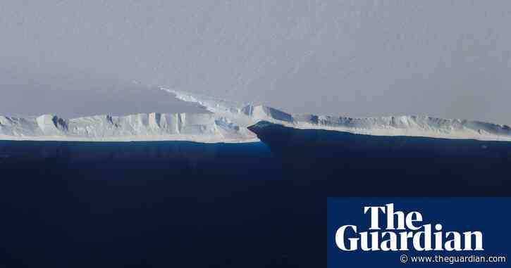 Antarctica: 60% of ice shelves at risk of fracture, research suggests