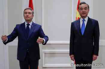 Ottawa must act first to secure release of detained Canadians: China