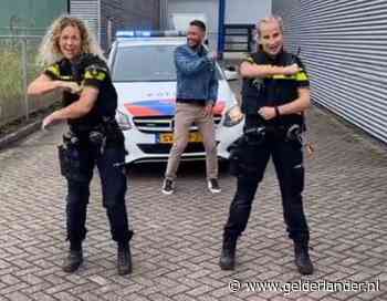 Politie wil niks weten van kritiek na dansfilmpje van agenten met Rolf Sanchez