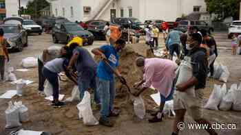 Hurricane Laura strengthens in Gulf, officials issue dire warnings to those who stay