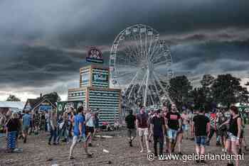 RIVM over onderzoek laag coronarisico bij evenementen: ‘OMT gaat verder dan een wetenschappelijk artikeltje dat je ergens opduikelt’