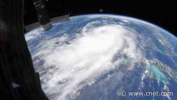 Hurricane Laura and its 'unsurvivable storm surge' loom in space views     - CNET