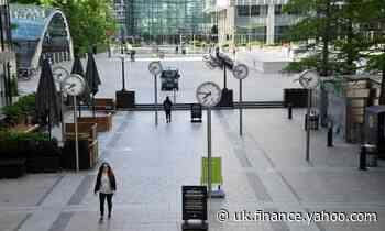 Firms urged to find 'middle ground' on return to UK offices