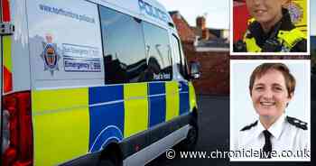 Off-duty police officer helps detain wanted fugitive on way home from her shift