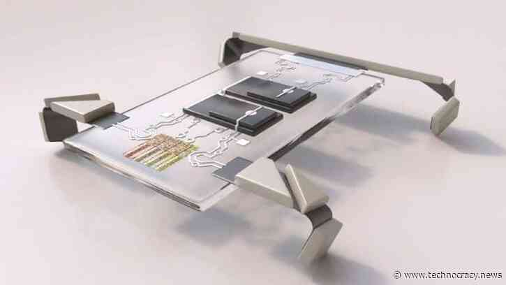 Microscopic, Injectable Robots Could Soon Run In Your Veins