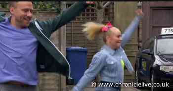 Coronation Street stars delight viewers with PJ & Duncan dance