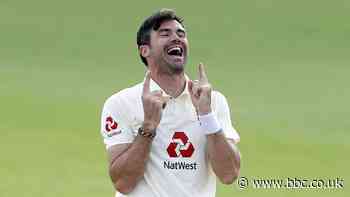 James Anderson: England bowler will do 'everything he can' to play in 2021-22 Ashes
