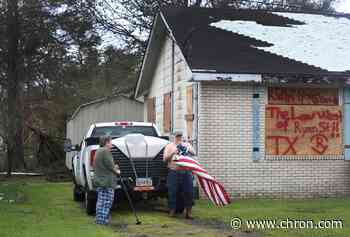 'There ain't no way to get to them': Storm victims who rode out Hurricane Laura asking for help