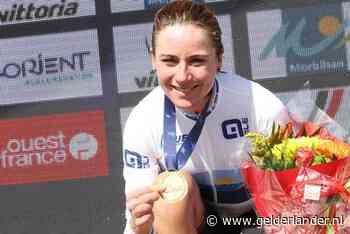 Goednieuwsshow voor Europees kampioene Van Vleuten: ‘Lekker doorgaan zou ik zeggen’