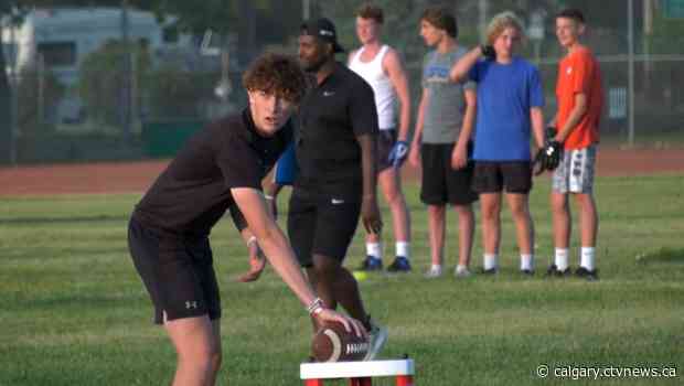 High school football players seek new avenues with delayed start to season