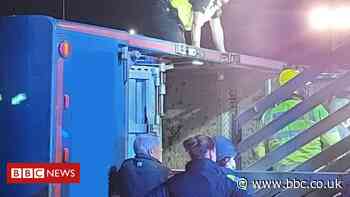 Halthwhistle livestock lorry crash police officer praised