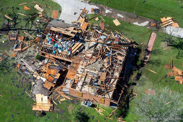 Coastal Louisiana a hot mess as Laura’s leftovers move east