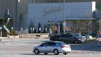 Foot Locker at Yorkdale temporarily closed after employee tests positive for COVID-19