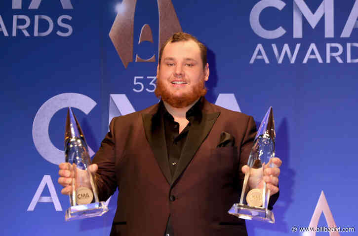 Country Pile-Up: CMA Nods Will Be Announced Just 15 Days Before the Rival ACM Awards Are Presented
