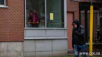 LTC residents now permitted short absences as Ontario confirms 122 new COVID-19 cases