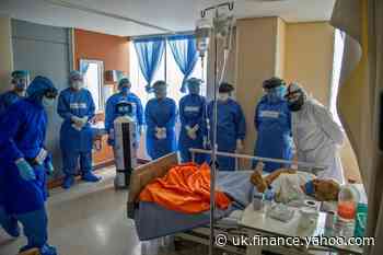 Robot eases loneliness of Mexican virus patients