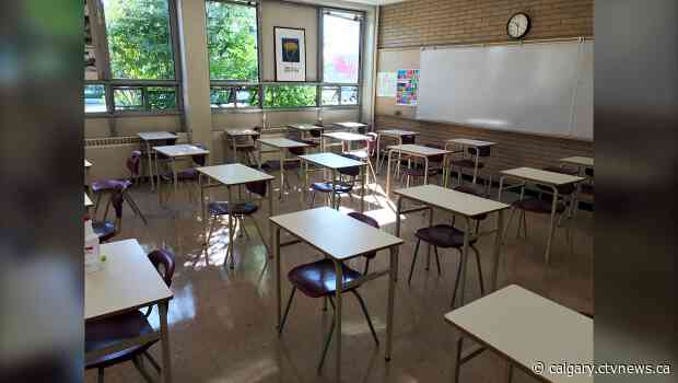 Physical distancing concerns abound days before Alberta school restart