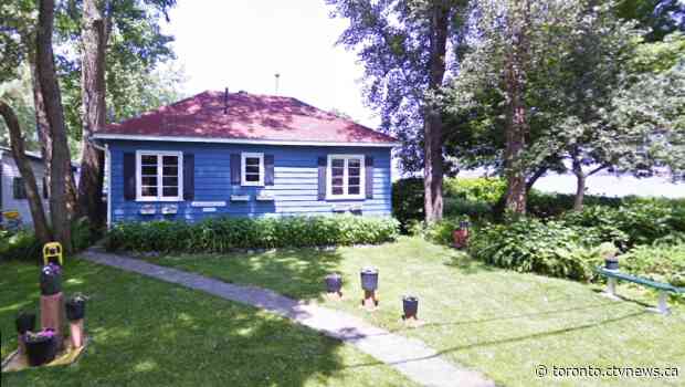 This Toronto home is selling for $160,000 and it legally can't go for more