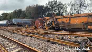 Llangennech train fire: Up to 750 tonnes of oil in derailed wagons