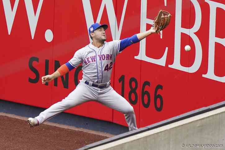 Yankees edge Mets 2-1 to avert longest slide in 25 years