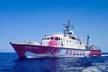 All passengers now evacuated from Banksy-funded rescue boat