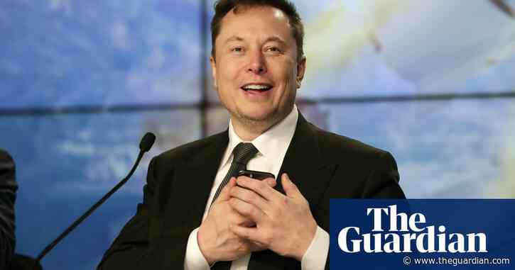 Neuralink: Elon Musk unveils pig he claims has computer implant in brain