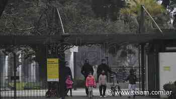 La Ciudad de Buenos Aires permitirá encuentros en espacios públicos, pero no en terrazas - Télam