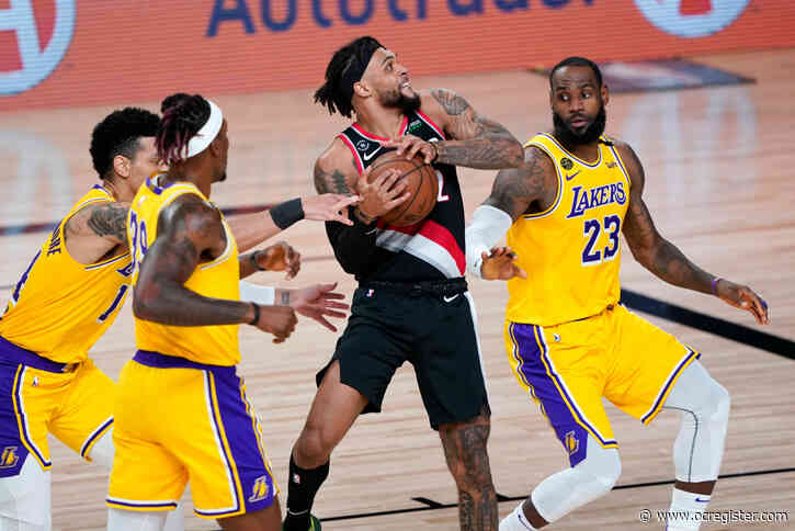 LeBron James, Anthony Davis dazzle as Lakers top Trail Blazers in first-round series
