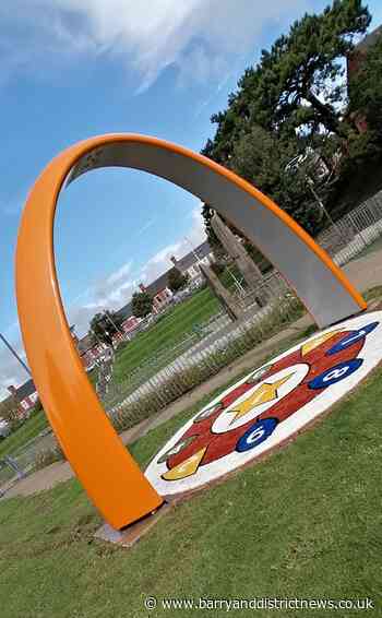 Barry sees first Welsh Language play unit installed in Wales - Barry and District News