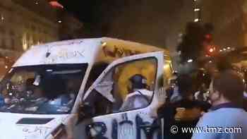 Cops in Washington D.C. Pull Two People Out BLM-Tagged Van