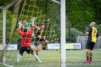 Doelman VVO verliest bewustzijn, duel bij Doetinchem gestaakt