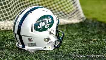 Jets void Ballage deal, lose RB Perine to injury