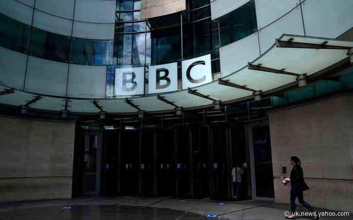 New BBC chief warned to replace licence fee in funding battle