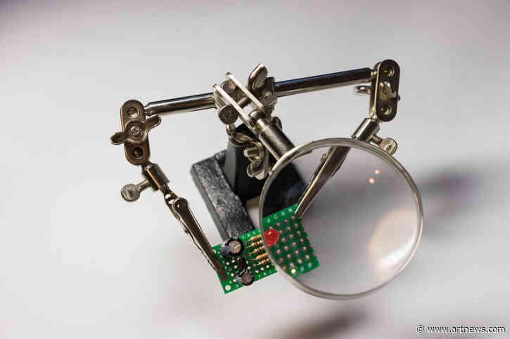 The Best Helping-Hand Tools for Soldering Projects