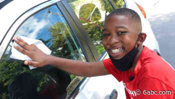 Philly's 11-year-old entrepreneur starts car cleaning business - WPVI-TV
