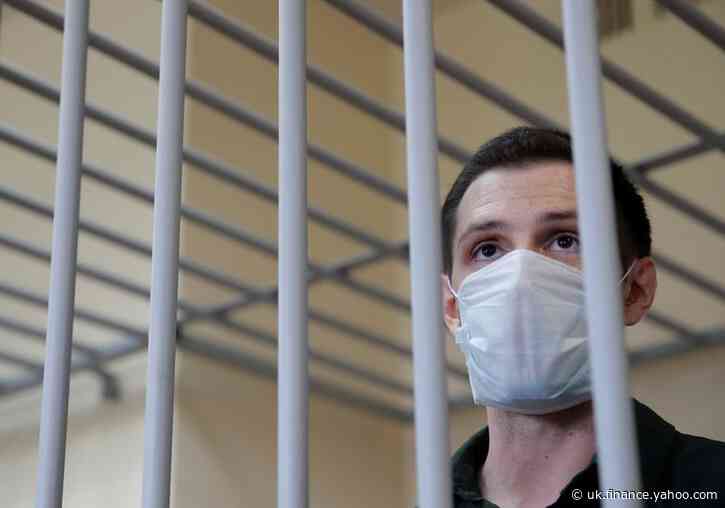 U.S. ambassador to Russia visits jailed ex-Marine Reed
