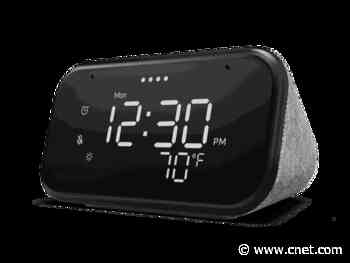 Lenovo Smart Clock Essential cuts the screen but keeps the smarts     - CNET
