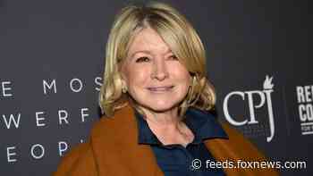 Martha Stewart, 79, looks stunning during night out: ‘You’re a smoke show!’