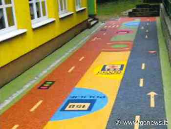 Giochi, panchine, gomma colorata, erba artificiale: il progetto per il giardino della Turziani - gonews