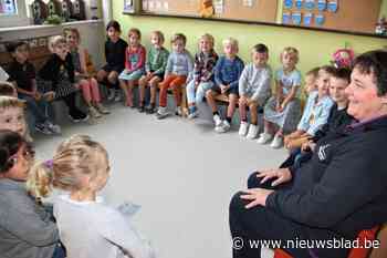 Klussers helpen De Minnestraal piekfijn in orde te maken