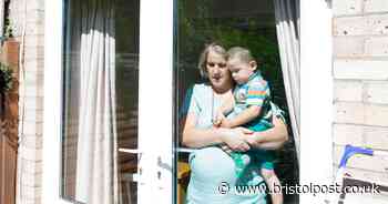 Pregnant woman's fury at Ryanair after missing dad's funeral