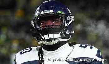 What does Yannick Ngakoue trade mean for Jadeveon Clowney?
