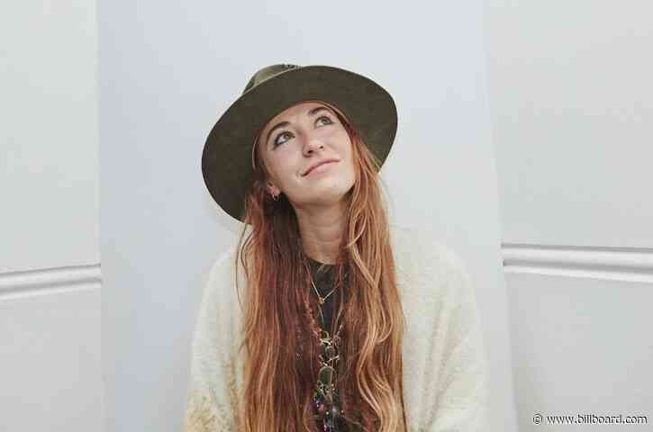 Lauren Daigle’s ‘You Say’ Rules Hot Christian Songs Chart for 100th Week: ‘I Am So Honored’