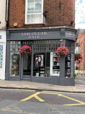 Top comedian Katy Brand pops into York - for a hair cut