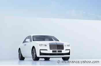 Rolls-Royce launches new Ghost amid virus worries