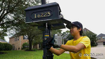 Teen entrepreneur beautifies Cypress neighborhood during pandemic