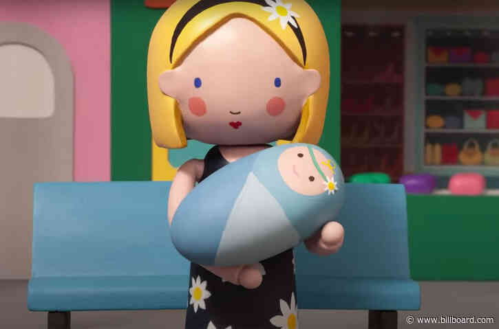 Katy Perry Shows Her Strength in ‘Smile’ Videos for ‘Resilient’ & ‘What Makes a Woman’