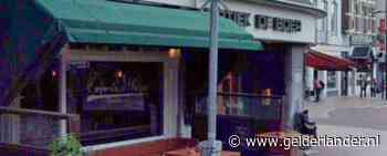 Gitzwarte dag voor gesloten café Van Rijn na besmettingen: ‘Ik heb zitten huilen’
