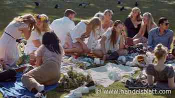 Corona Schweden: Sonderweg stützt die Wirtschaft, aber kostet Leben - Handelsblatt